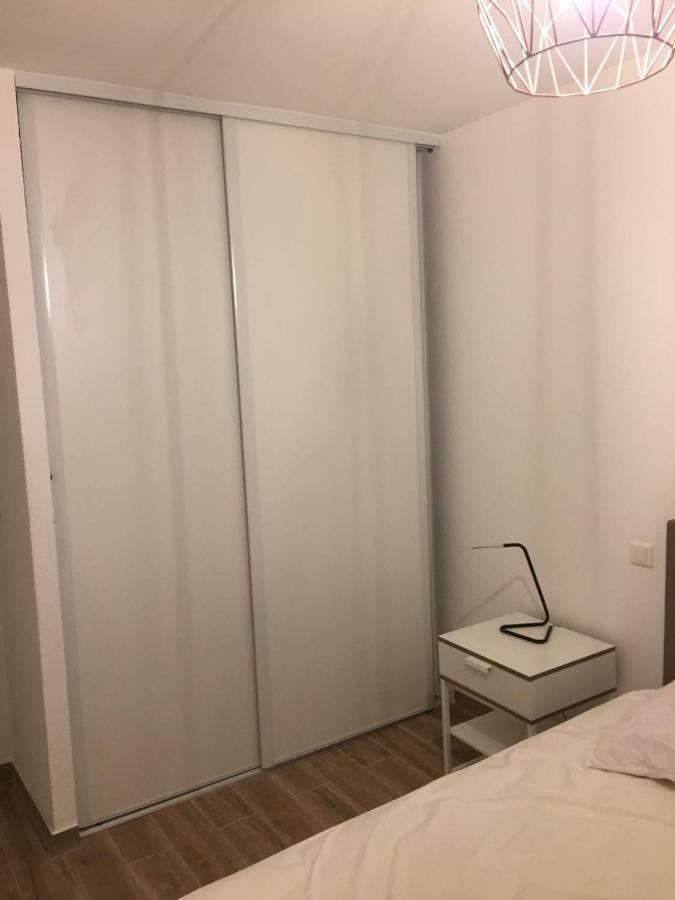Cosy Poullan, 2-Bedroom Apartment, 200 M From The Beach Νίκαια Εξωτερικό φωτογραφία